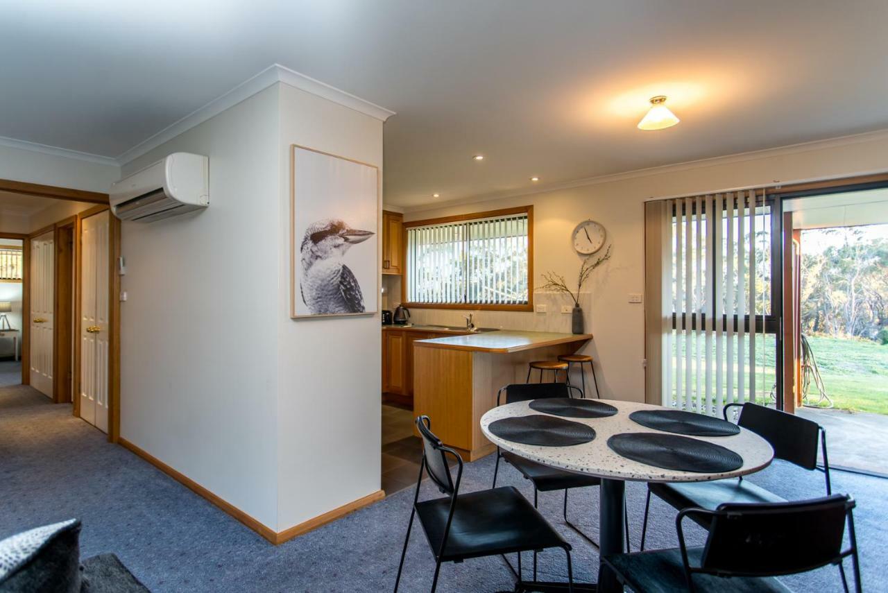 Acton Park Holiday Units Bagian luar foto