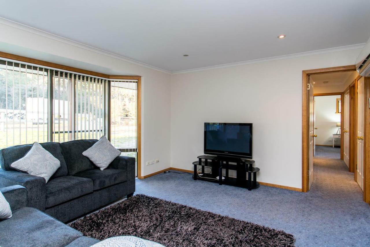 Acton Park Holiday Units Bagian luar foto
